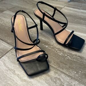Women’s Boutique Black Strappy Heels 6.5